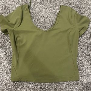 Lululemon workout top